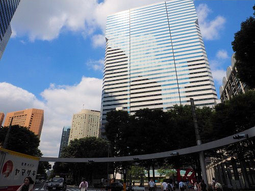 日本設計の本社がある東京・新宿の新宿アイランドタワー（写真：家入龍太）