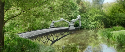 3Dプリンターで鋼橋を架ける現場のイメージ（以下の資料：MX3D B.V.）