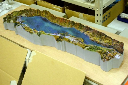 3Dプリンターでダム湖をそっくりそのまま“3D縮小コピー”した模型